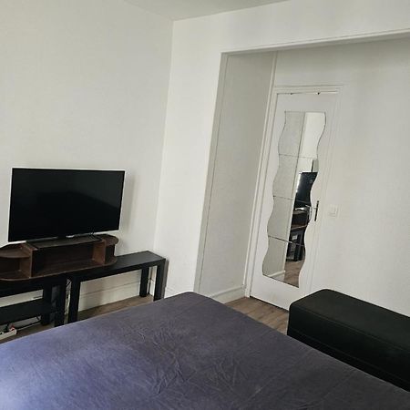 פריז Cozy Apartment In The Heart Of The 10Th מראה חיצוני תמונה